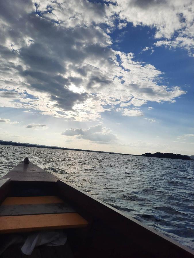 Hotel Colibri Peten フローレス エクステリア 写真