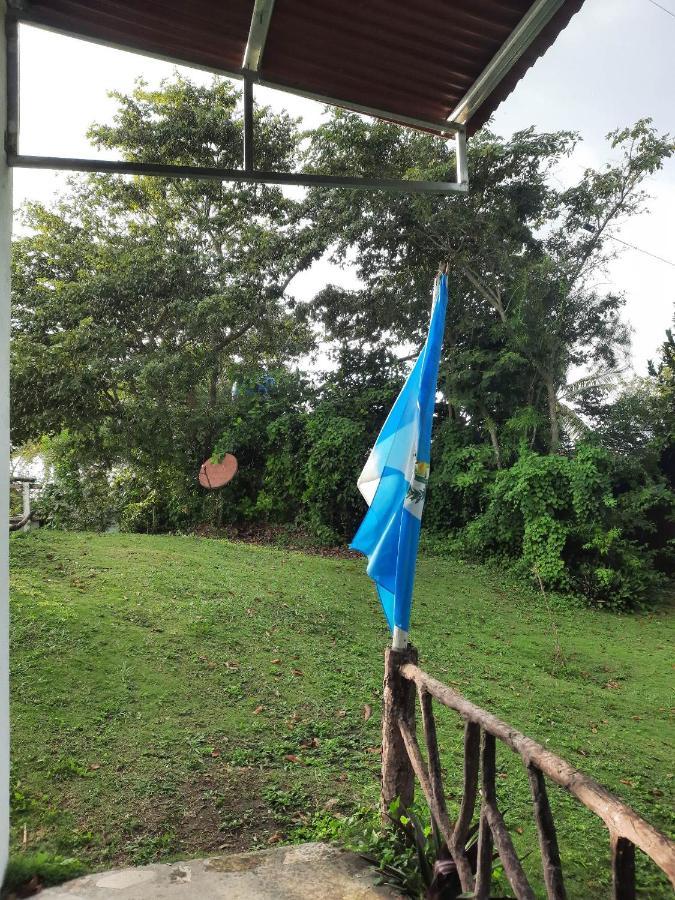Hotel Colibri Peten フローレス エクステリア 写真